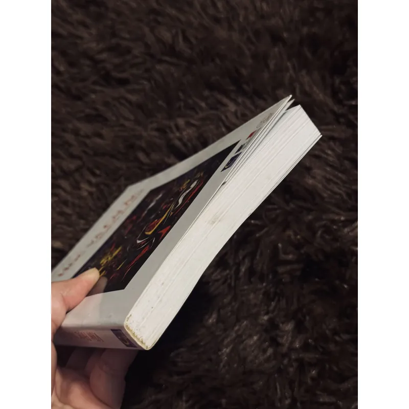 Văn học và cái ác 701866