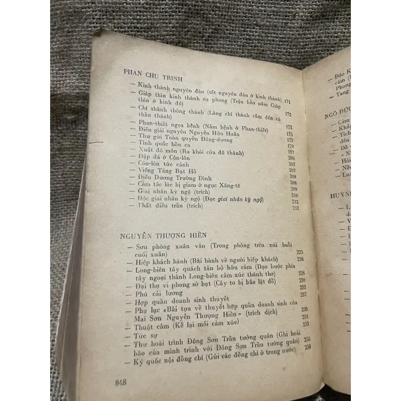  Thơ Văn yêu nước và cách mạng nửa đầu thế kỷ 20 933199