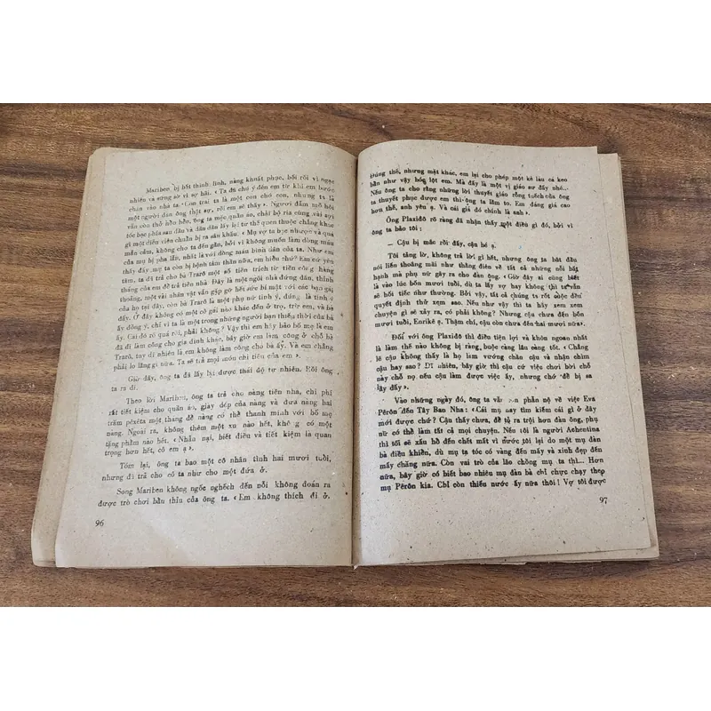 Tác phẩm VH Tây Ban Nha: NGƯỜI BÁN MÌNH (270 trang) 732988