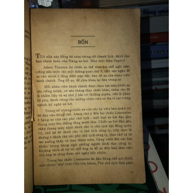 Trên tay lái - A. Hailey  784810