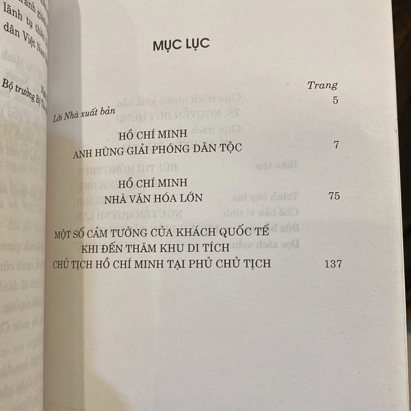 HỒ CHÍ MINH TRONG KÝ ỨC BẠN BÈ QUỐC TẾ (XB 2009) 500246
