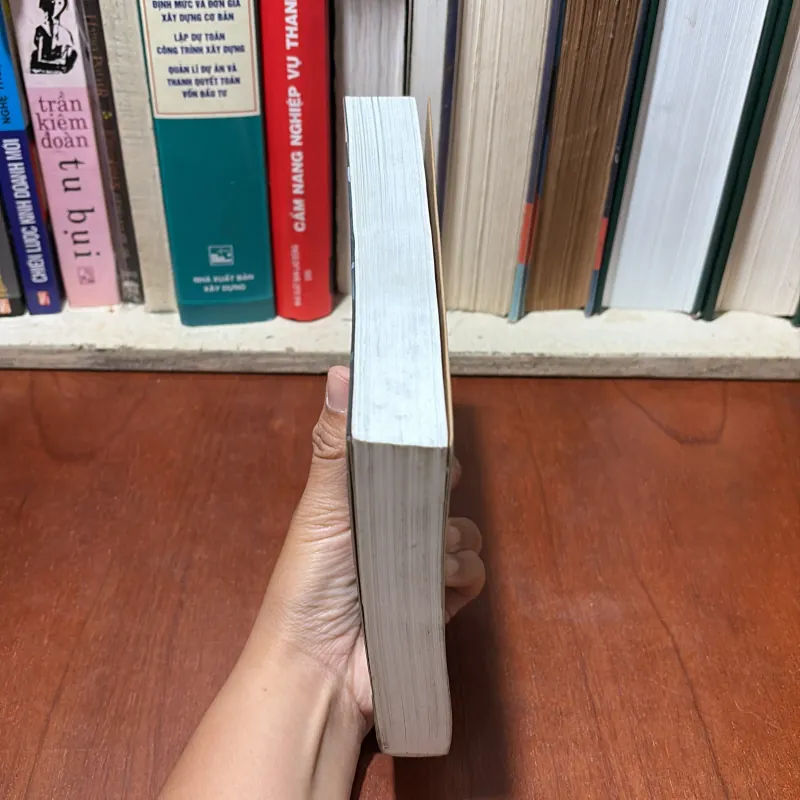 II Văn Học: Những Trang Văn Để Lại - Thế Vũ - 2005 746021