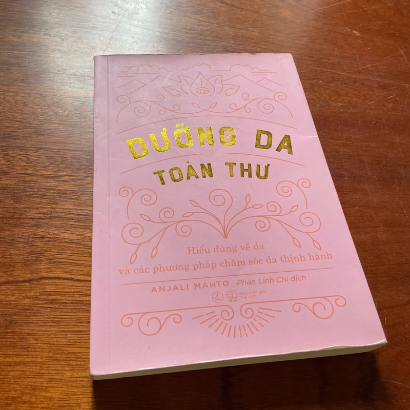 II Sách Làm Đẹp: Dưỡng Da Toàn Thư - ANJALI MAHTO - 2021 494871