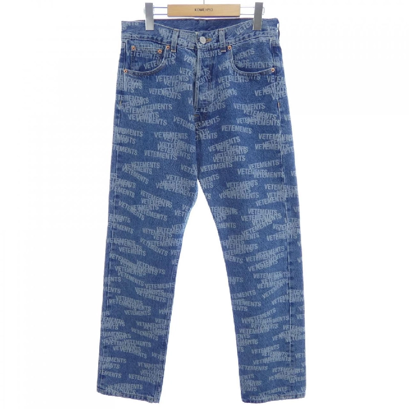 VETEMENTS MA52PA740B Jeans - Hàng hiệu Authentic 815730