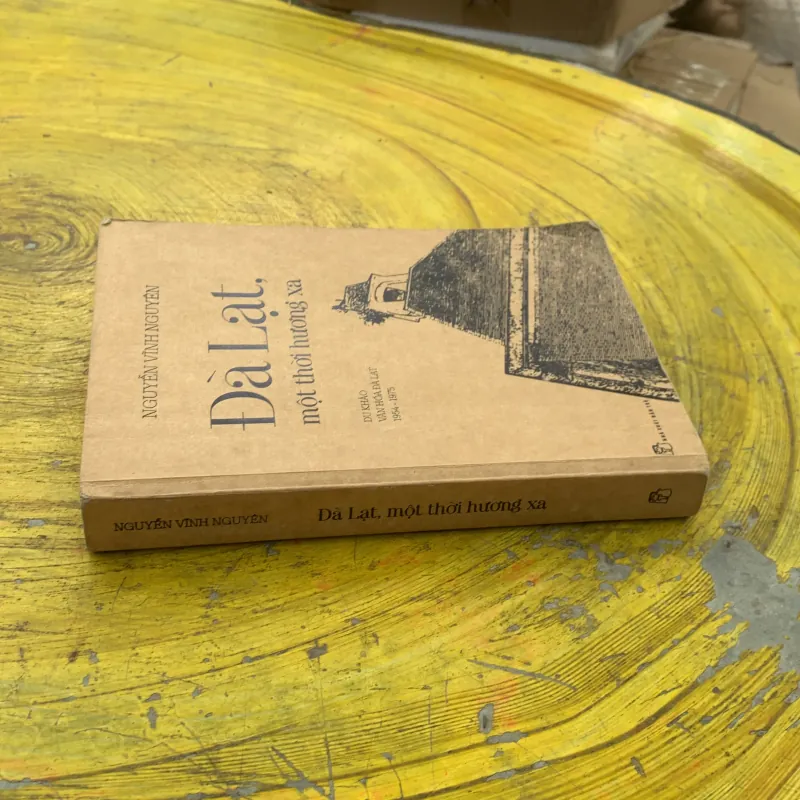 ĐÀ LẠT MỘT THỜI HƯƠNG XA - NGUYỄN VĨNH NGUYÊN  787952