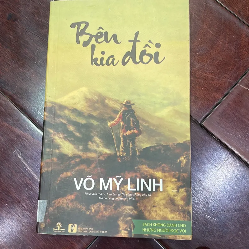 Bên kia đồi - Võ Mỹ Linh - văn học trẻ việt nam 1040776