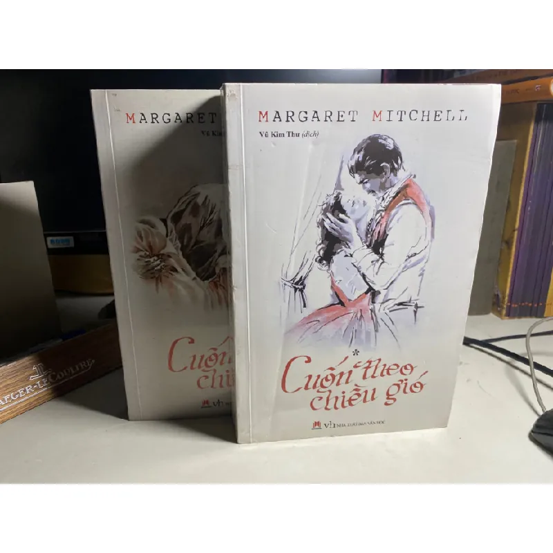 Cuốn Theo Chiều Gió ( Bộ bìa mềm 2 tập)- Margaret Mitchell- Vũ Kim Thư dịch- Tiểu thuyết- NXB Văn Học 2016- Sách lưu kho mới 95% STB1516 Blogmeo 27525 587668