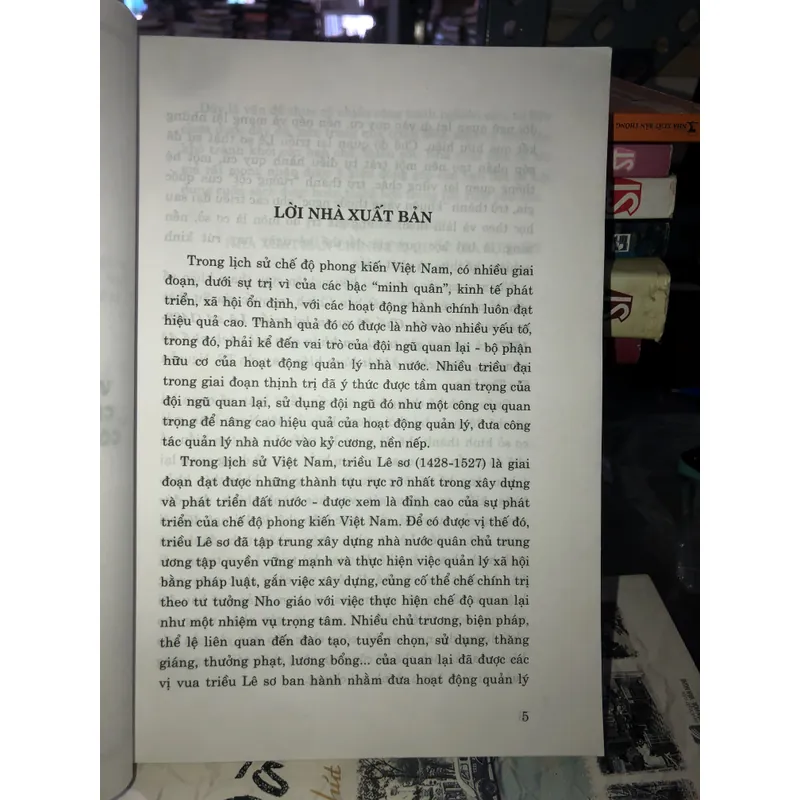 Chế độ quan lại triều Lê Sơ (1428 - 1527) và những giá trị tham khảo cho cải cách chế độ… 703632