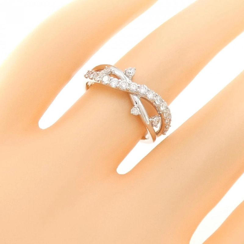 Nhẫn kim cương K18WG 0.50CT 671185