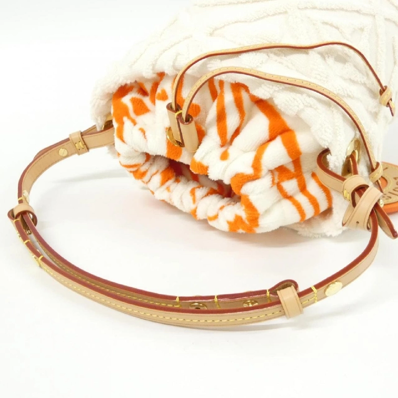 Túi xách Louis Vuitton LV Bên Hồ Bucket LV Vacation M25146 - Hàng hiệu Chính hãng 803458