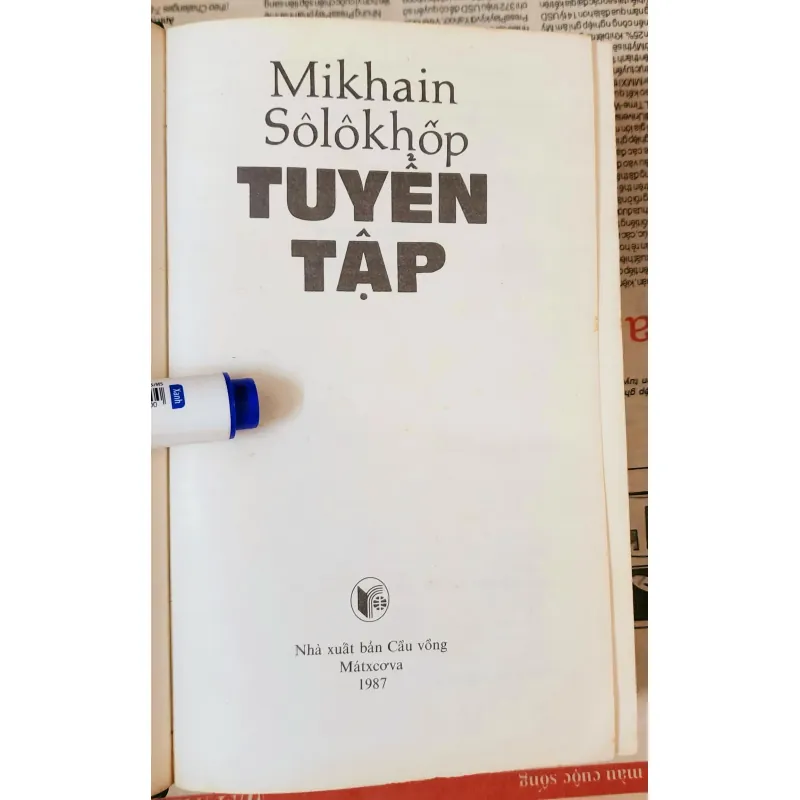 Tuyển tập đồ sộ Mikhail Sholokhov 993072