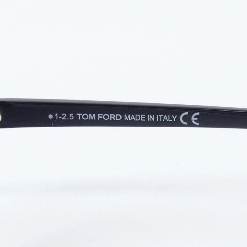 KÍNH MÁT TOM FORD 664993