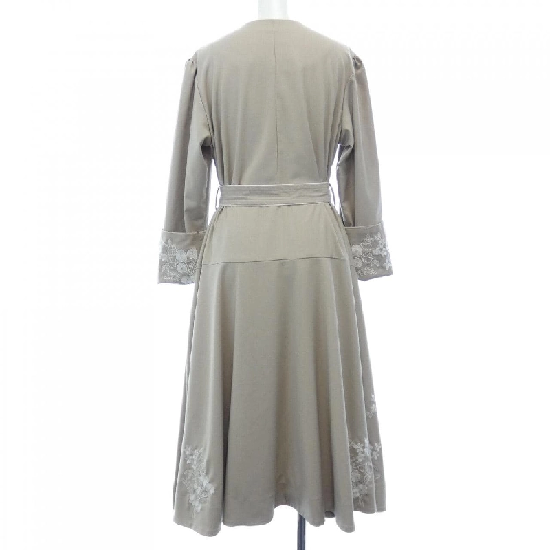 【Mã giảm giá】Áo khoác Chesty 642445