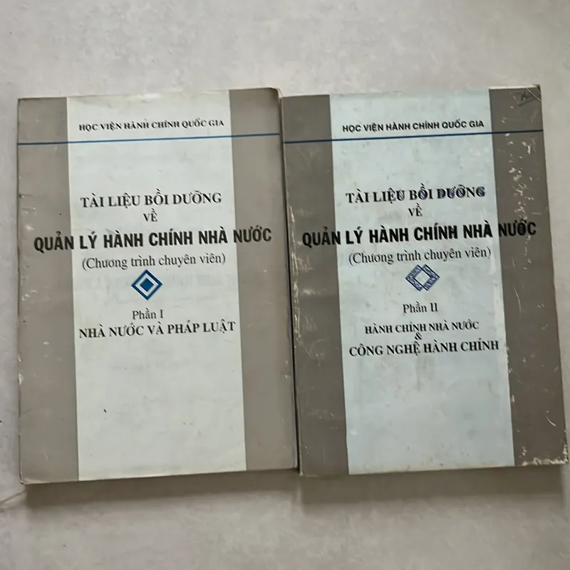 Tài liệu bồi dưỡng về quản lý hành chính nhà nước (2 tập) 561423