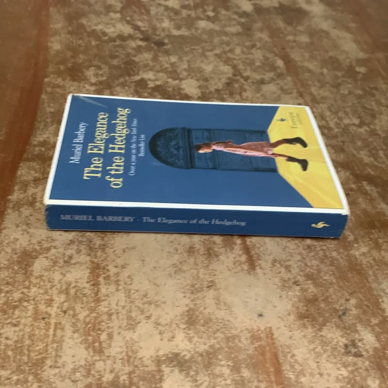 THE ELEGANCE OF THE HEDGEHOG - MURIEL BARBERY 761586