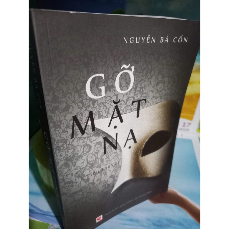 tiểu thuyết gỡ mặt nạ 453258