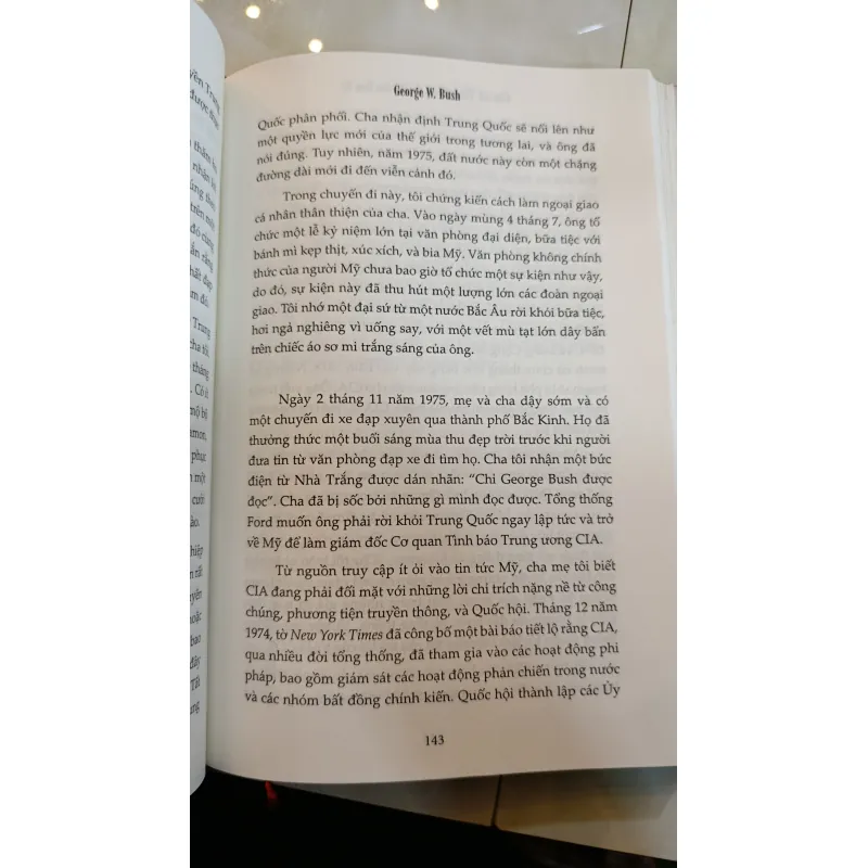 CHA TÔI: TỔNG THỐNG THỨ 41 CỦA HOA KỲ - THU MẠCH 740938