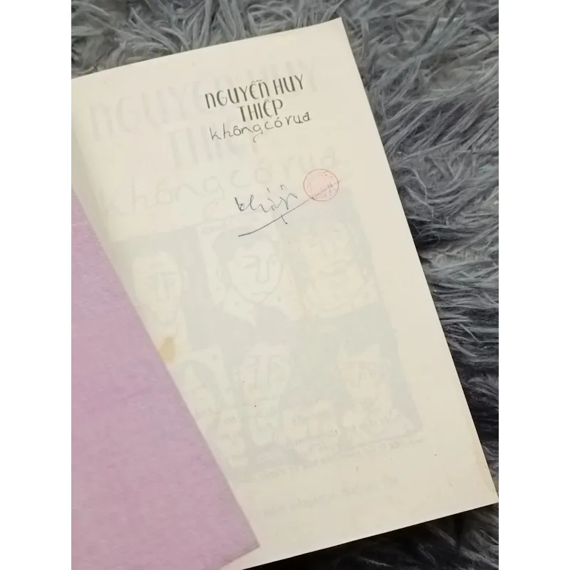 Không có vua (Nguyễn Huy Thiệp) 706529