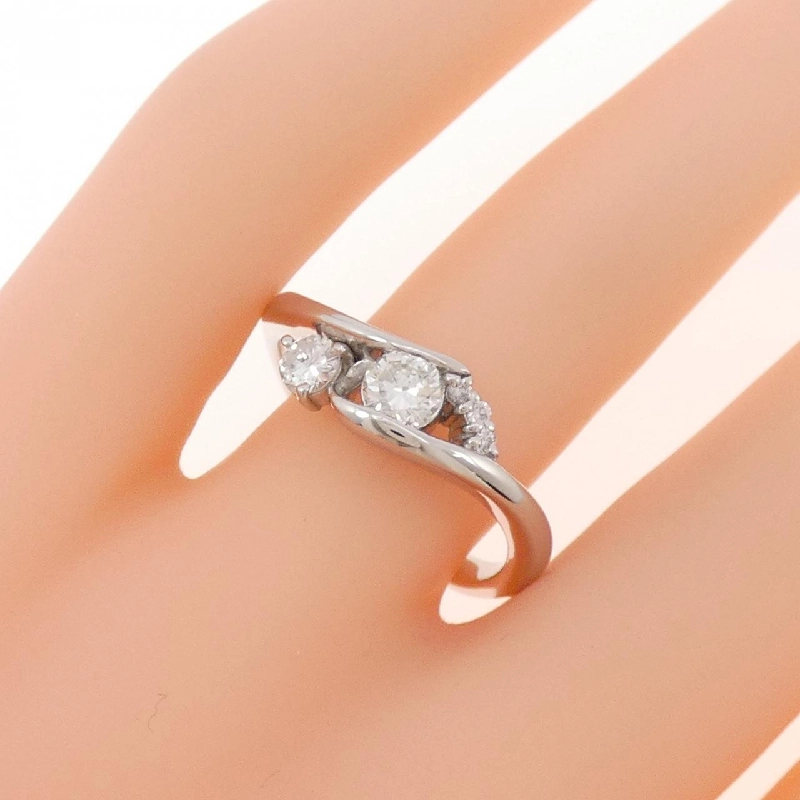 Nhẫn kim cương PT900 0.29CT 665892