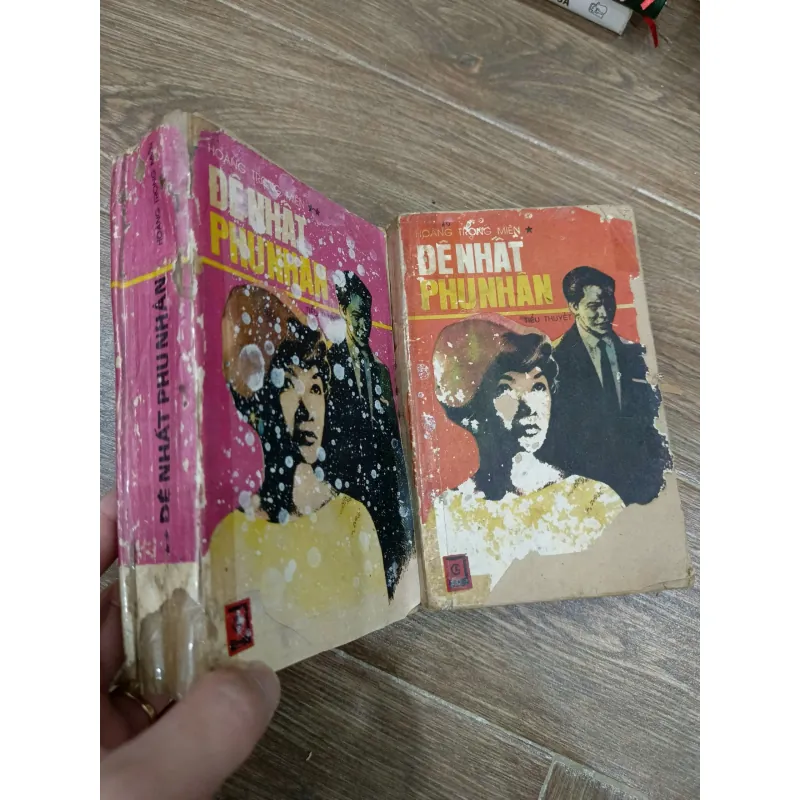 Đệ nhất phu nhân 977585