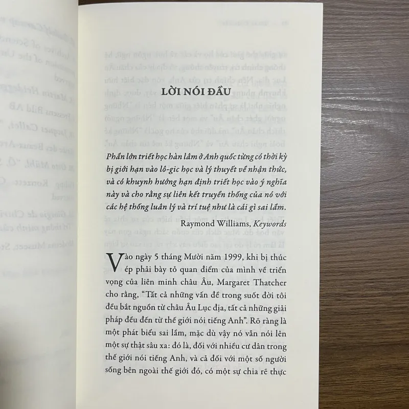 Triết học lục địa - Simon Critchley 933795