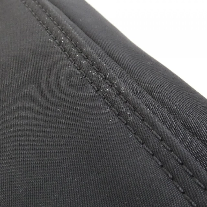 Túi xách vai Fendi Baguette Messenger Large 7VA536 AG0P 608640