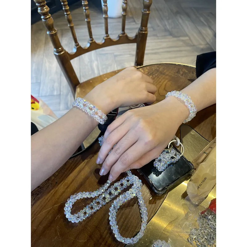 Mình có sẵn vòng tay làm theo yêu cầu  1002390