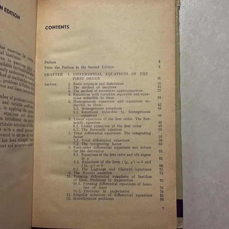 A BOOK OF PROBLEMS IN ORDINARY DIFFERENTIAL EQUATIONS 745235