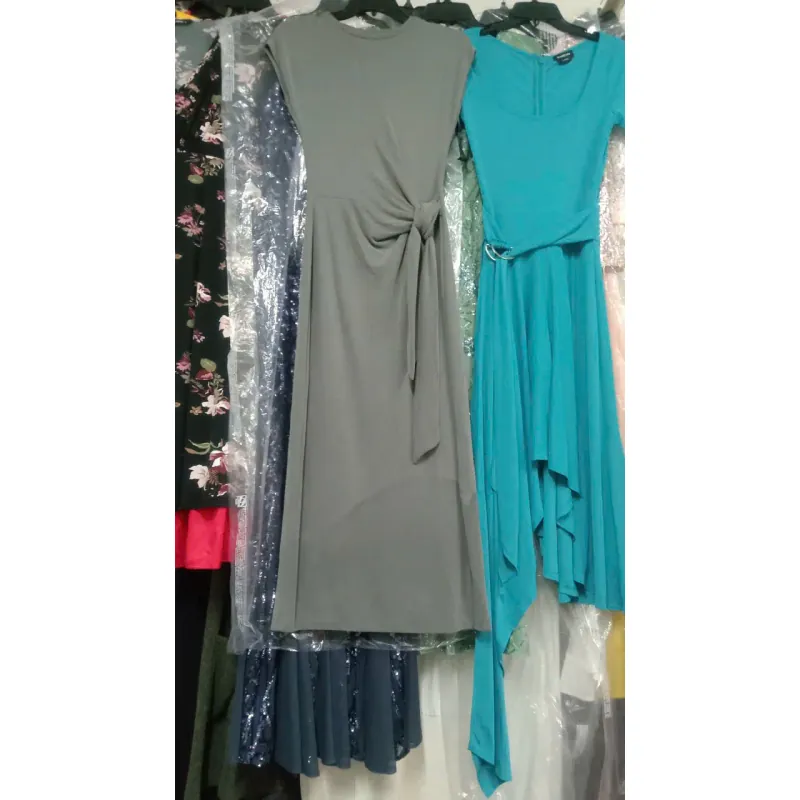 Đầm dài size XS 570096