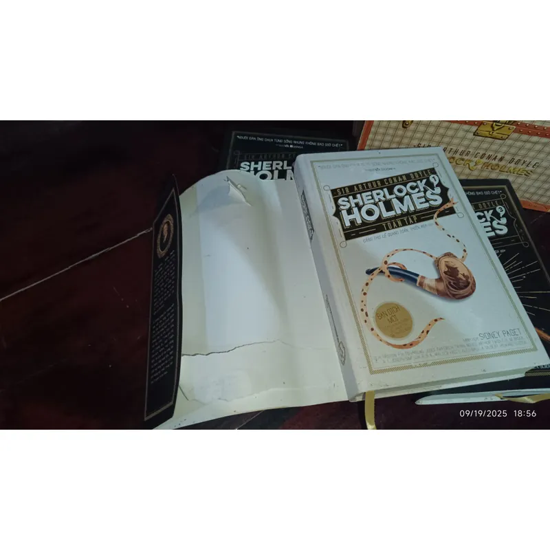 Sherlock Holmes rương bộ 3q bìa cứng 188291
