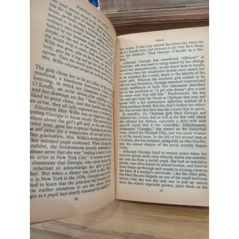 Portrait of an artist: A biography of Georgia O'Keeffe - Laurie Lisle 527604