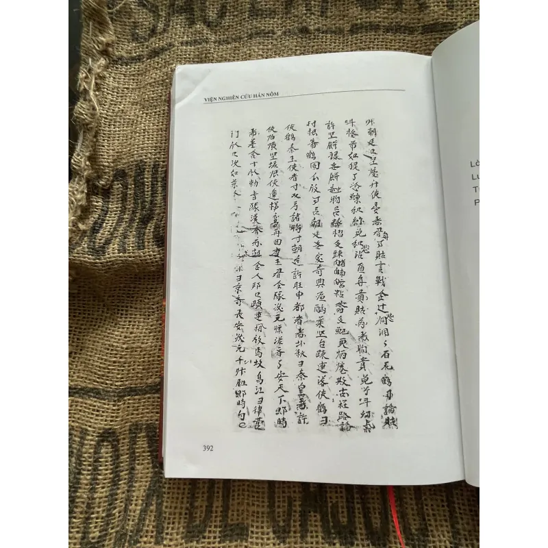 Truyện thơ Nôm các dân tộc thiểu số Việt Nam - Pây sử quảy binh ca 1004260