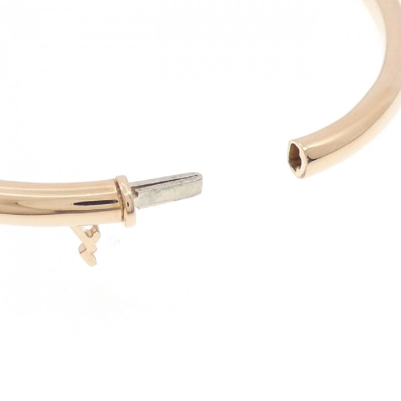 Vòng tay LV Vault Upside Down của Louis Vuitton - Hàng hiệu Chính hãng 846384