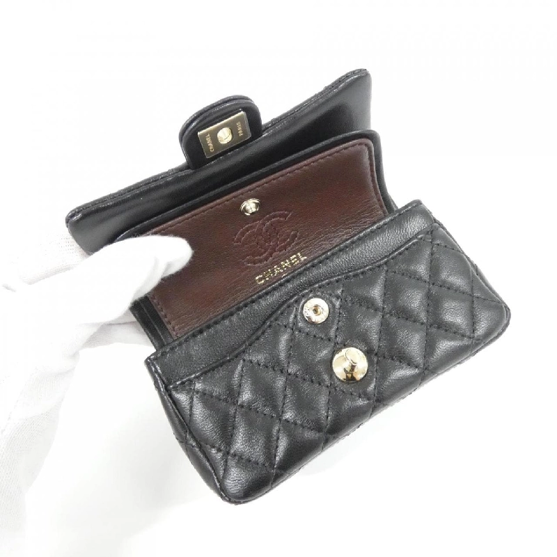 Charm túi AP4760 của Chanel 623514