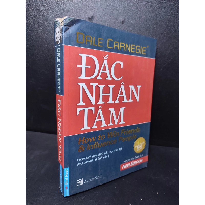 Đắc Nhân Tâm Dale Carnegie 2019 (khổ lớn) mới 80% ố, bẩn bìa, tróc gáy, nhăn gáy HPB.HCM2301 kỹ năng 68030