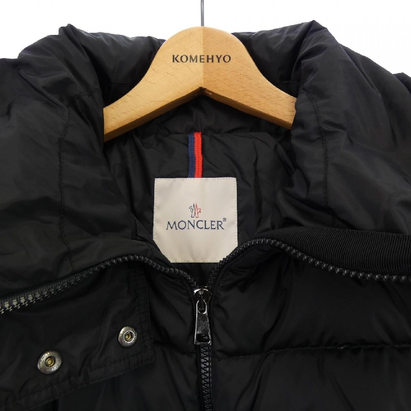 Áo khoác lông vũ MONCLER FLAMMETTE 628035