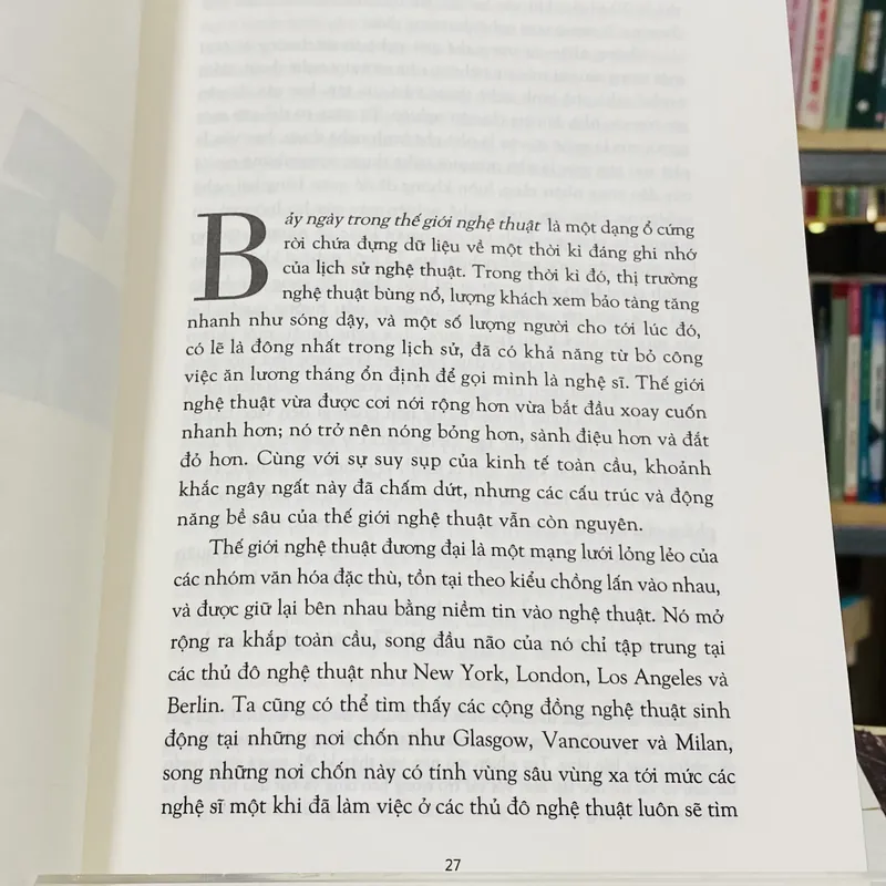 BẢY NGÀY TRONG THẾ GIỚI NGHỆ THUẬT - SARAH THORNTON 603039