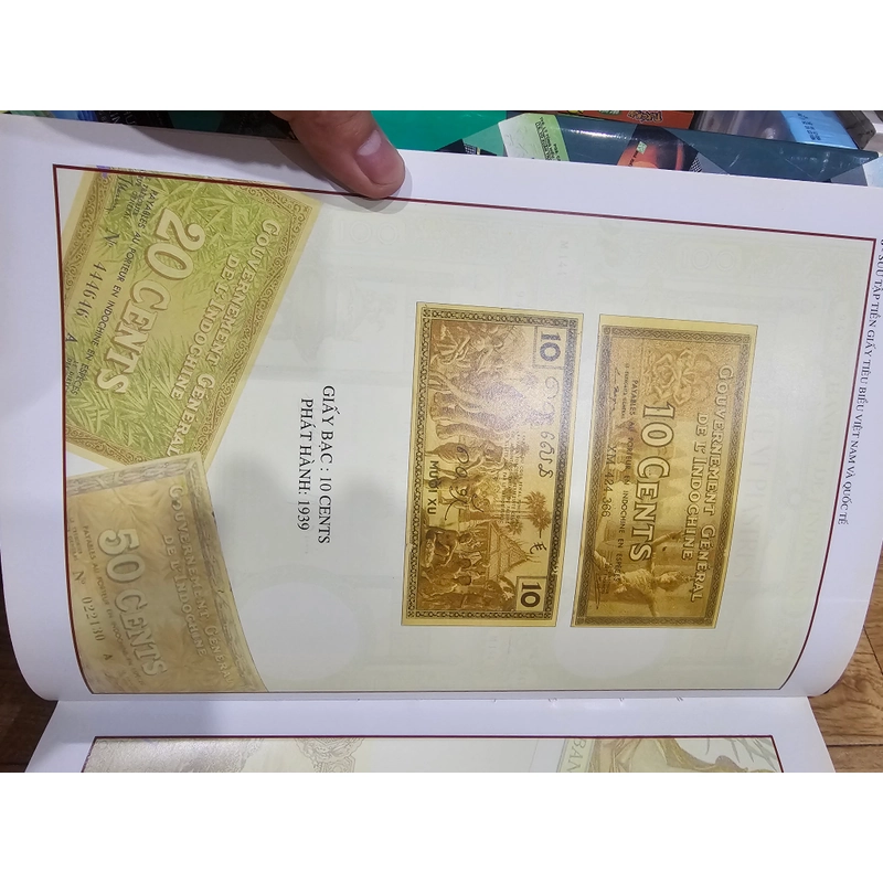 sưu tập tiền giấy tiêu biểu việt nam và quốc tế (bìa cứng,  in 1000q năm 2009)
400k 452615