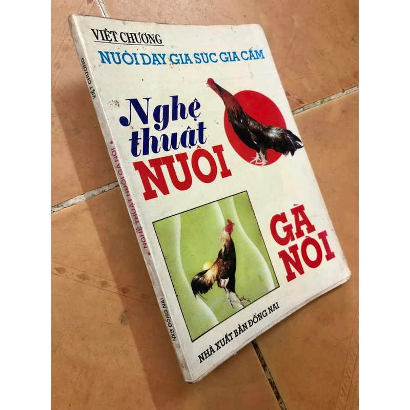 Sách Nghệ thuật nuôi gà nòi - Việt Chương 306915