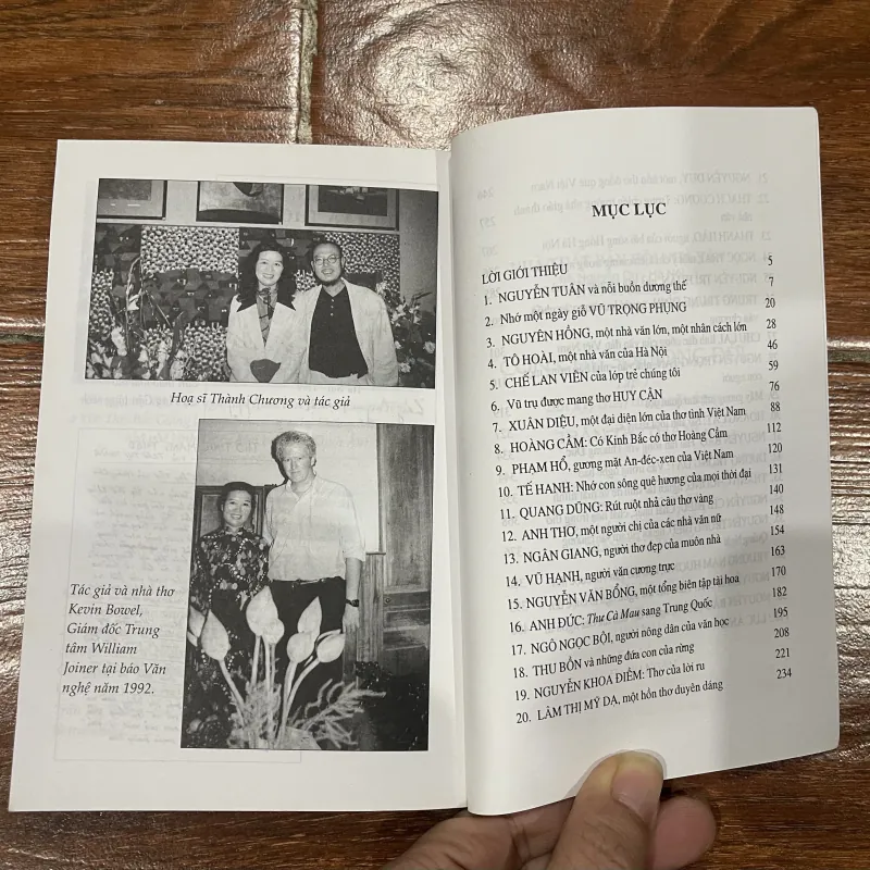 Con chữ soi bóng đời - Bút ký, chân dung văn học 2 tập - Trần Thị Thắng (9) 761921