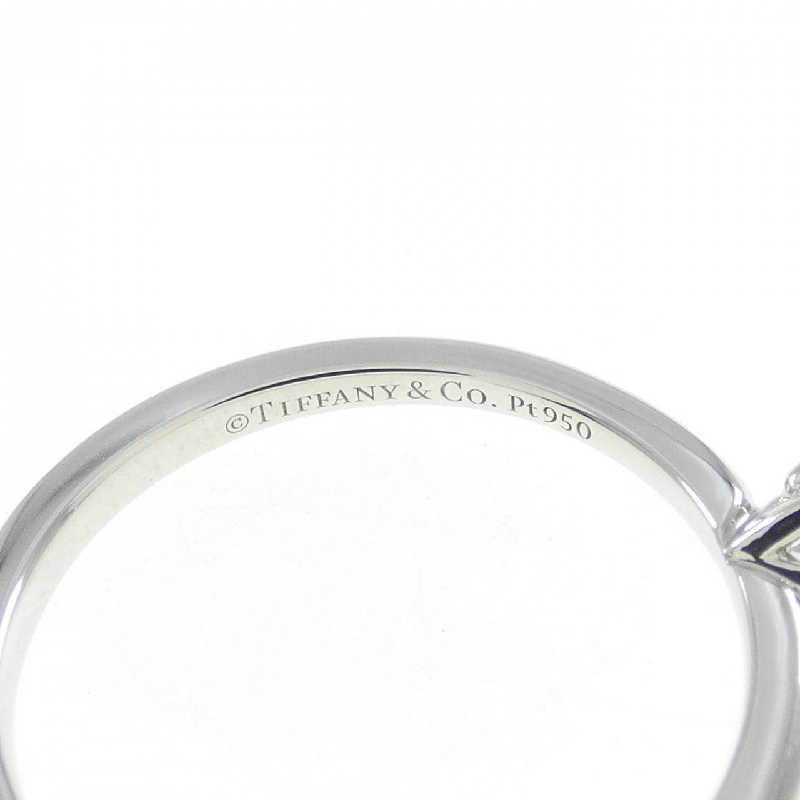 Nhẫn Tiffany True 0.18CT F IF 3EXT - Hàng hiệu Authentic 839441