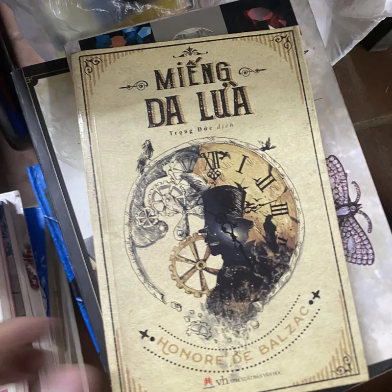 Sách miếng da lừa 311414