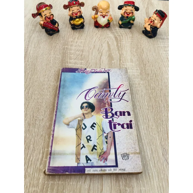 TÂM LÝ BẠN TRAI ( Hoàng Xuân Việt) 931931