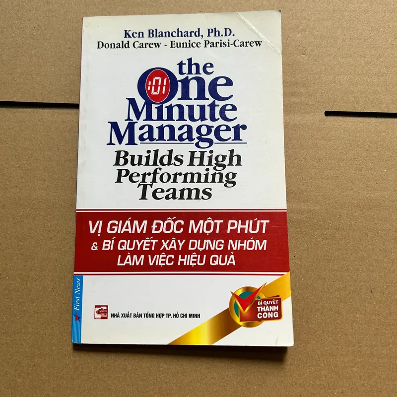 Vị giám đốc một phút & bí quyết xây dựng nhóm làm việc hiệu quả 573177