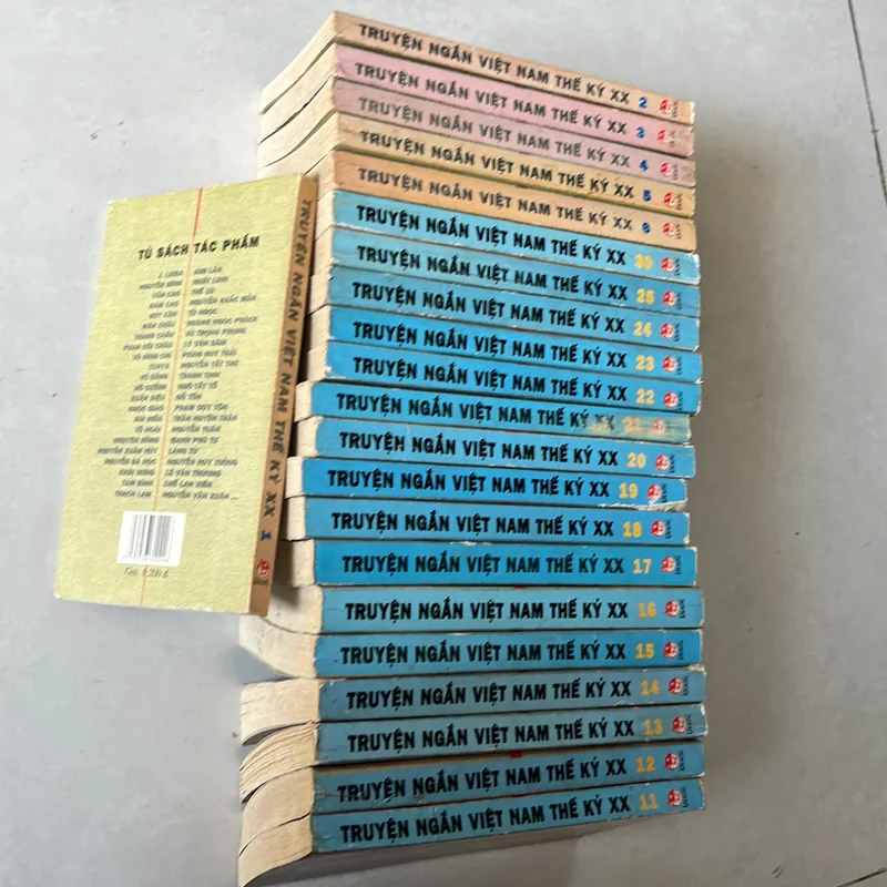 Truyện ngắn Việt Nam thế kỷ XX 576377