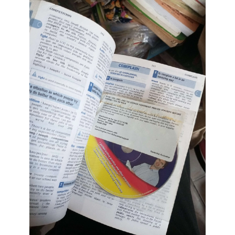 Longman Essential Activator có kèm CD Sách học ngoại ngữ KSX1004 1007972