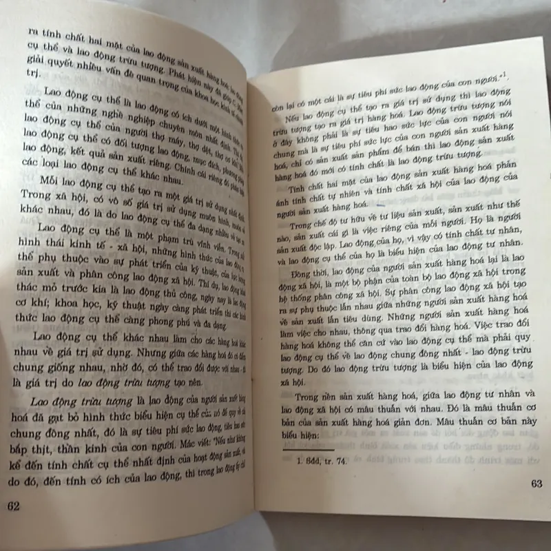 Kinh tế chính trị (Tập 1) 727559