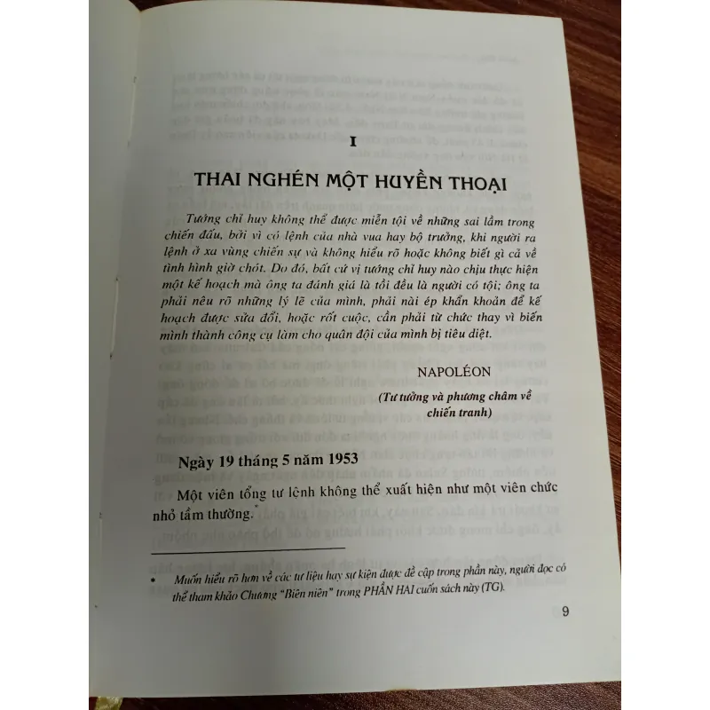 SÁCH TRẬN ĐIỆN BIÊN PHỦ DƯỚI CON MẮT NGƯỜI PHÁP 1002350