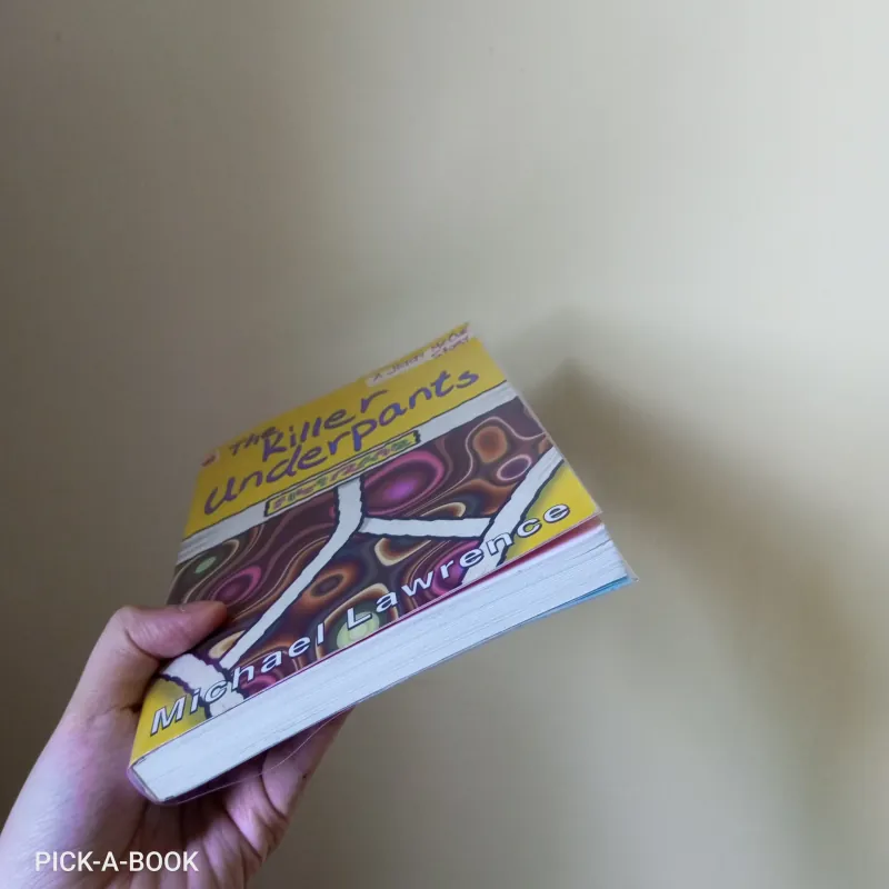 [Ngoại văn] Truyện hài Tiếng Anh The Killer Underpants - Michael Lawrence 928005