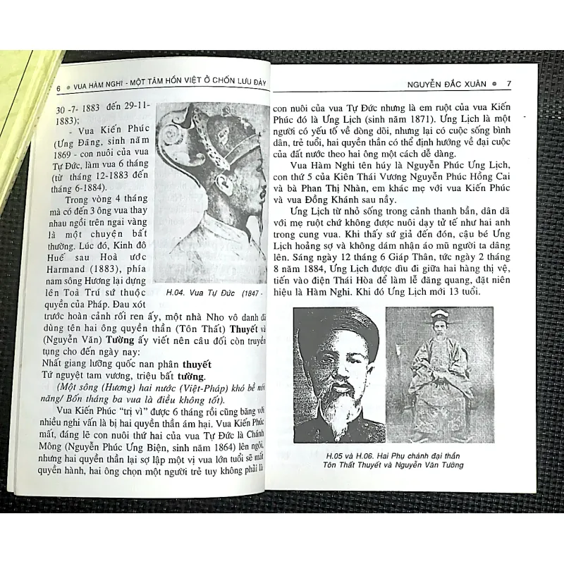 VUA HÀM NGHI Một tâm hồn Việt ở chốn lưu đày 998273